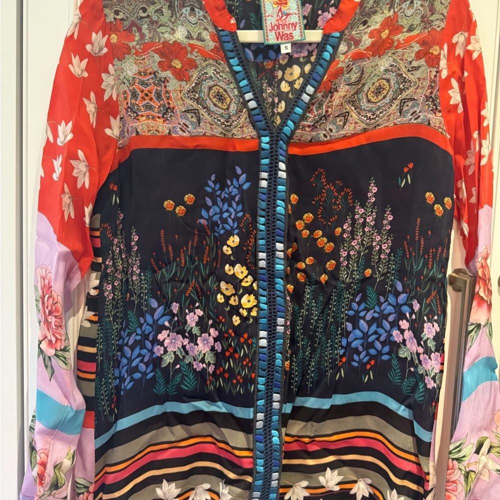 Johnny was colorful silk blouse